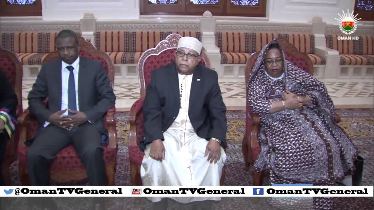 جلالة السلطان يستقبل رئيس جمهورية القمر المتحدة وعقيلته بحصن الشموخ بولاية منح