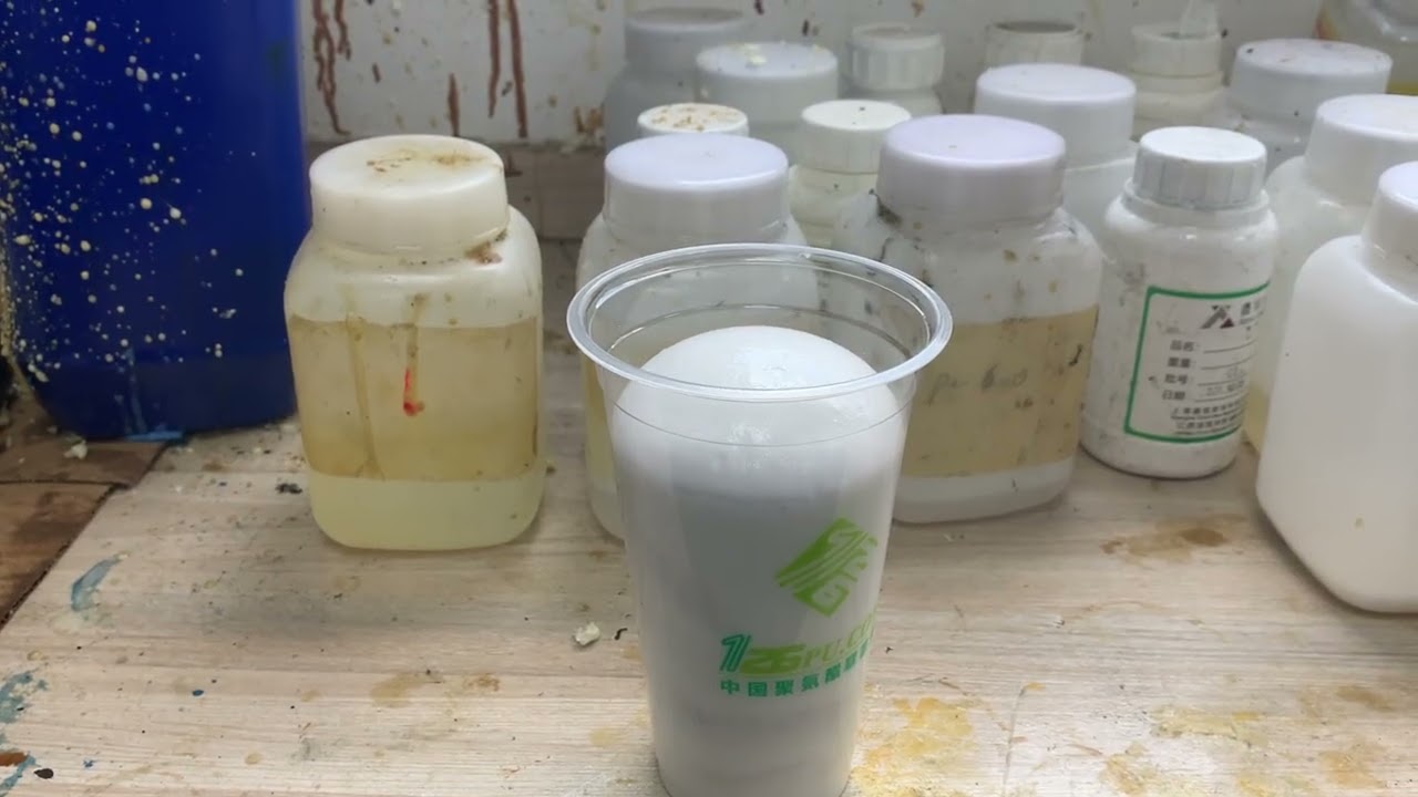 Polyurethane cup foam test