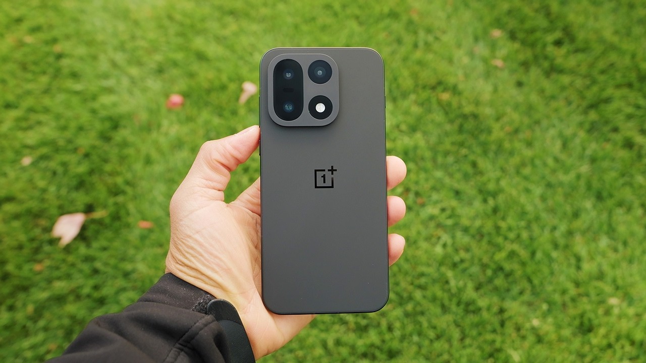 Обзор OnePlus 15 | Похоже на ОБМАН...