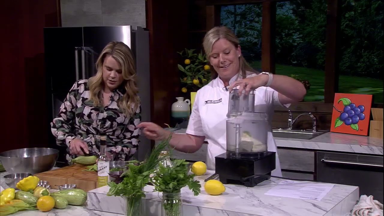 Jessica Hansen Makes Summer Squash Salad