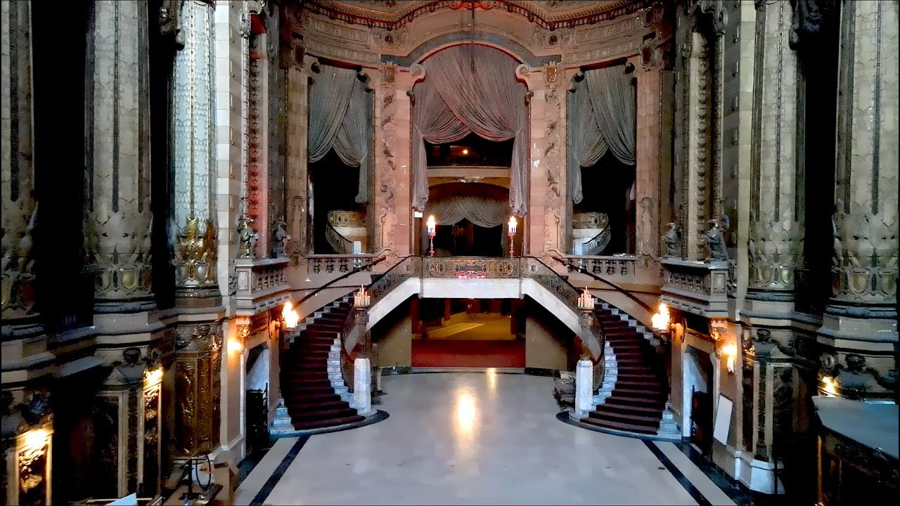 Chicago's Uptown Theater at 100
