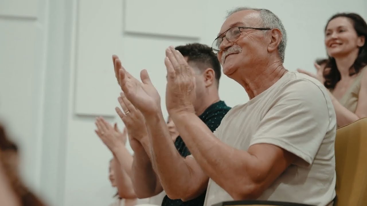 DSBU-Gemeinschaft — Geschichten, Musik und Lächeln | Comunitatea DSBU — Povești, Muzică și Zâmbete
