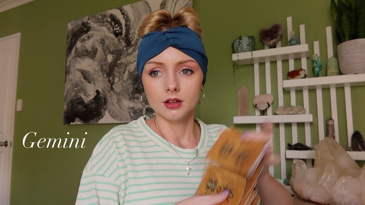 Gemini | You’re about to be in the spotlight. Tarot reading 