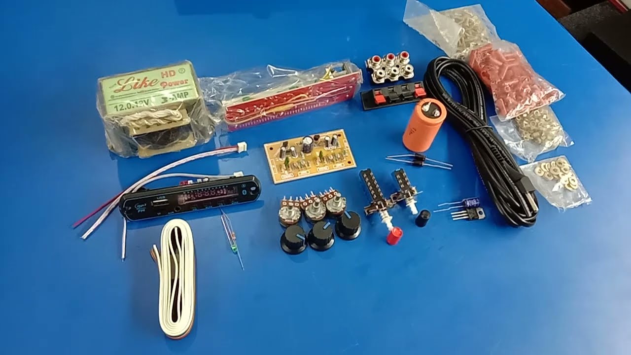 4440 ic Amplifier  spares details and wireing details  call.9092384785