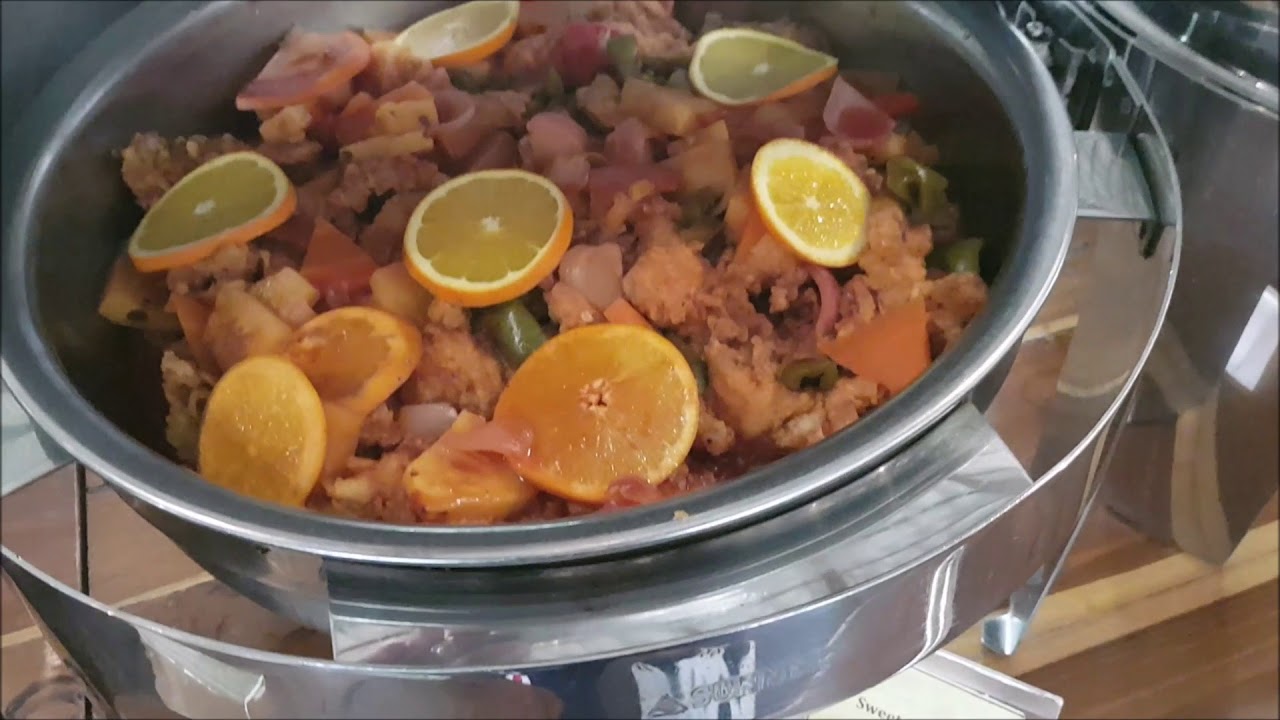 Lunch at Gimanhala Hotel Dambulla