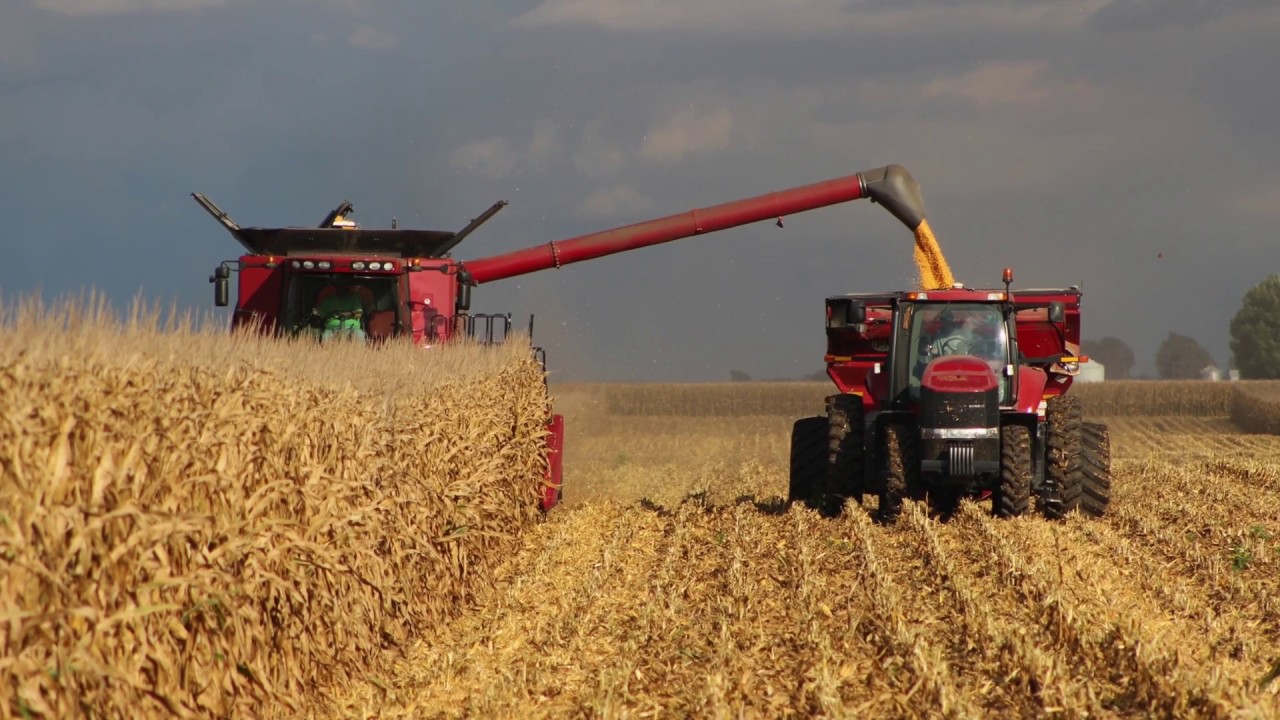 2016 Farming. Planting, Sidedress, Crop Duster and Harvest in Illinois! 4k Drone footage. Case IH.