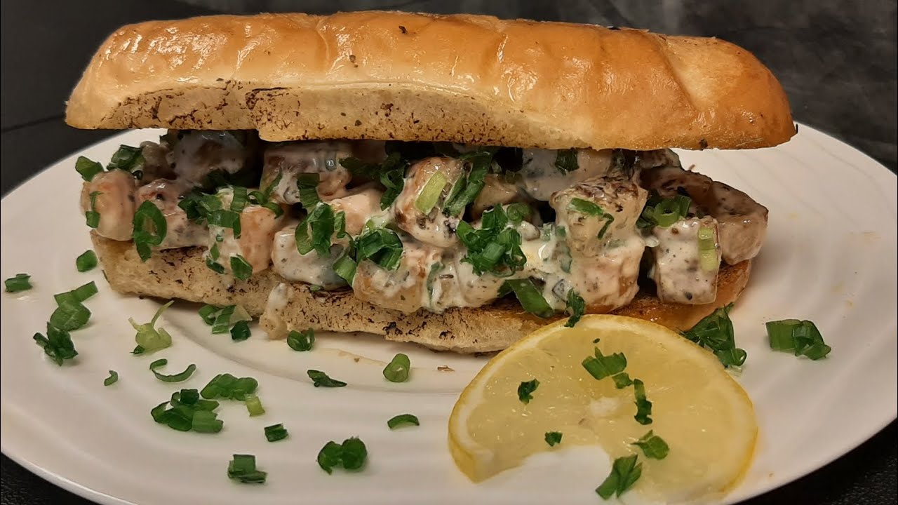 Poor Man's Lobster Roll! Will This Be A Budget Friendly Treat Or Nothing More Than A Flopster Roll?🤔