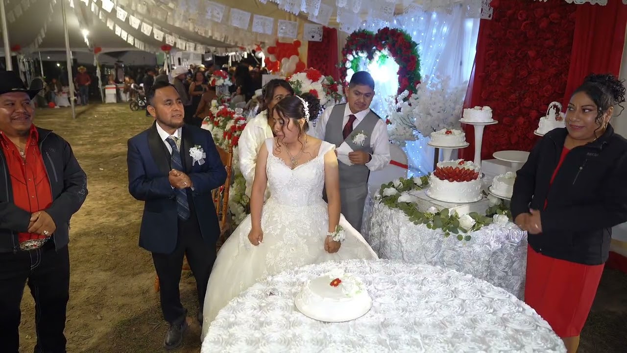 Baile Segunda Parte Boda De Fernando Y Yolanda El Chiru Y Los Amigos De Siempre. Burgaw N.C 