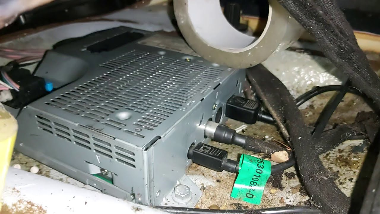 Panne trouver, poste radio Renault Espace bloqué en OFF