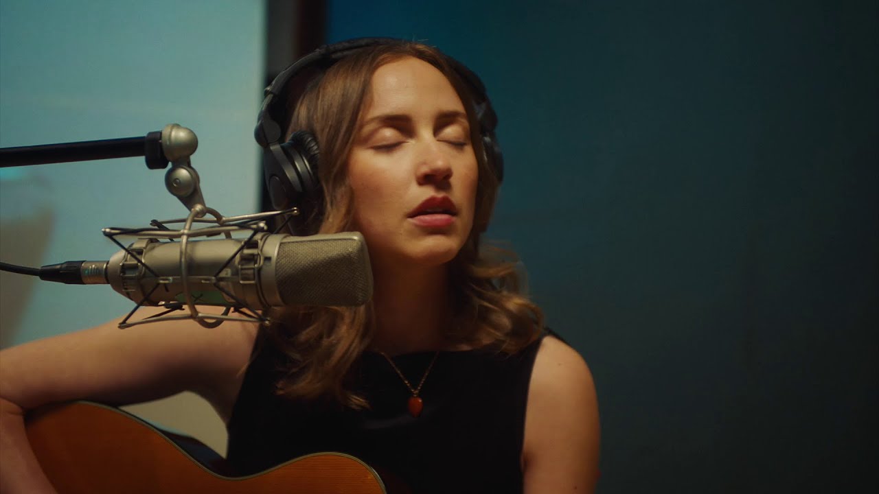 Sam Lynch - Teeth (live at CBC Studio 2)