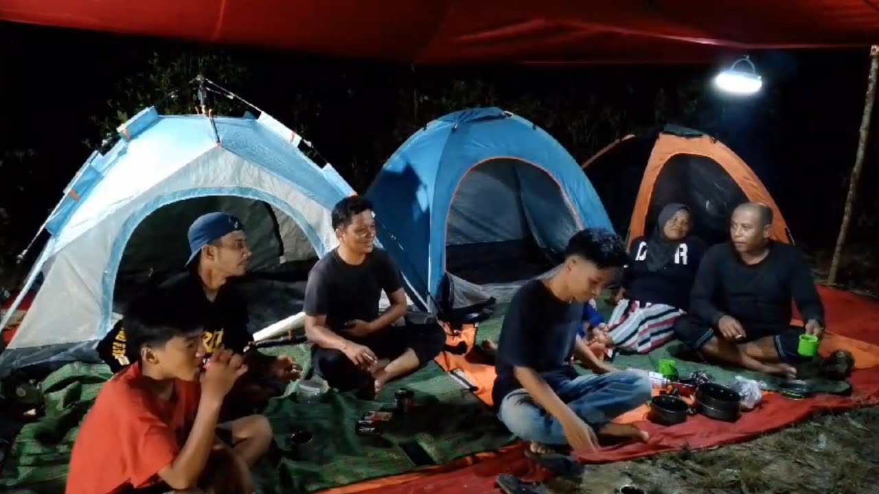 camping hujan deras mancing dapat monster rawa dan ikan purba