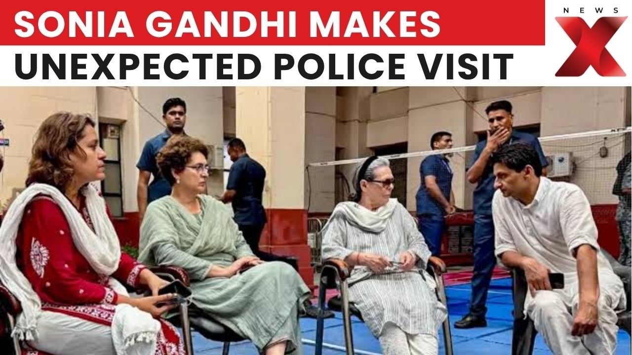 Sonia Gandhi Meets Detained Congress Leaders At Mandir Marg Police Station