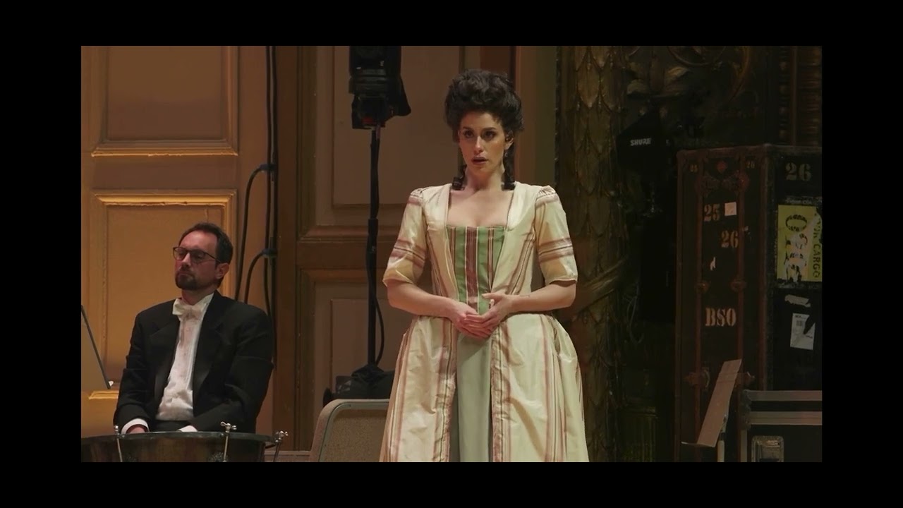 Jacquelyn Stucker, soprano: "Porgi, amor" from LE NOZZE DI FIGARO (W.A. Mozart)