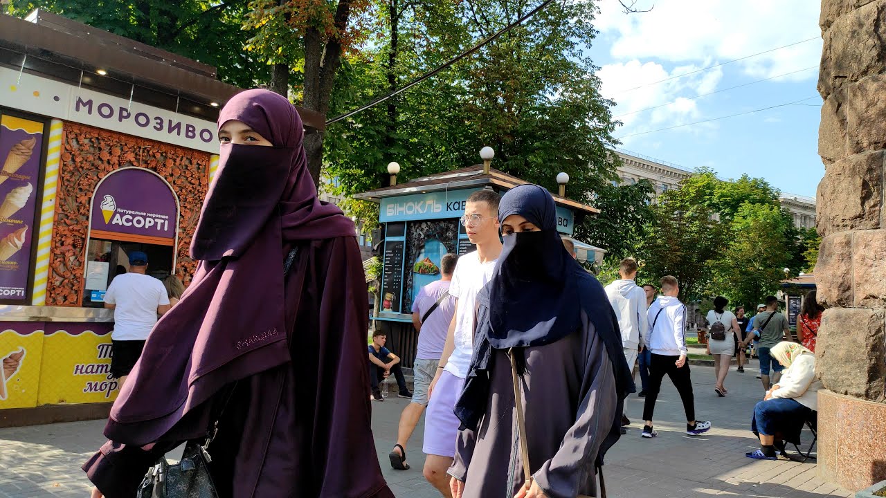 Kiev summer walk, beautiful Ukrainian girls. Kyiv streets