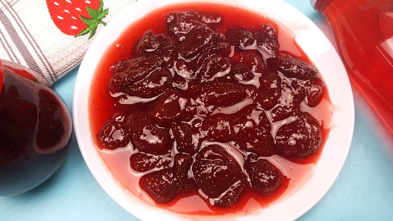Dulceata deasa si inchegata de capsuni intregi + sirop de capsuni din aceeasi reteta