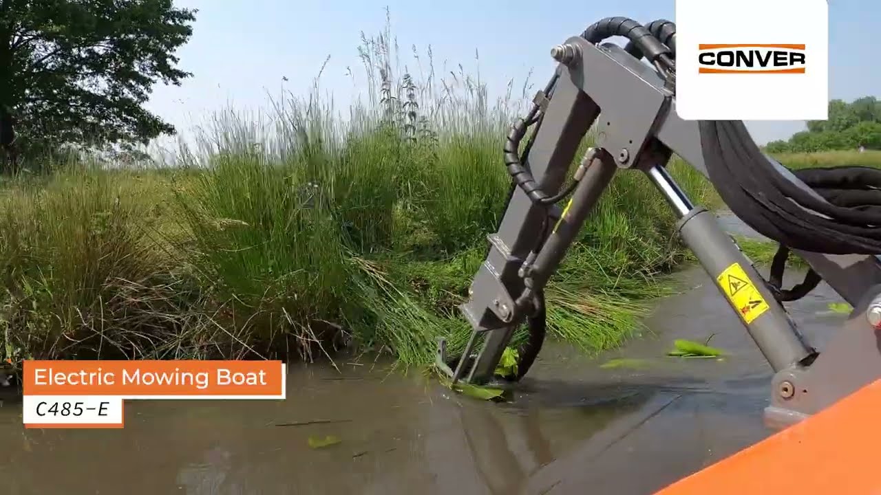 Conver C485 Electric &ndash; Zero-emission mowing boat for water management