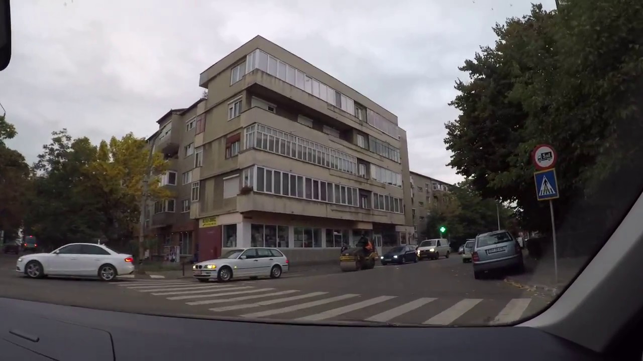 Driving in Oradea Romania 1