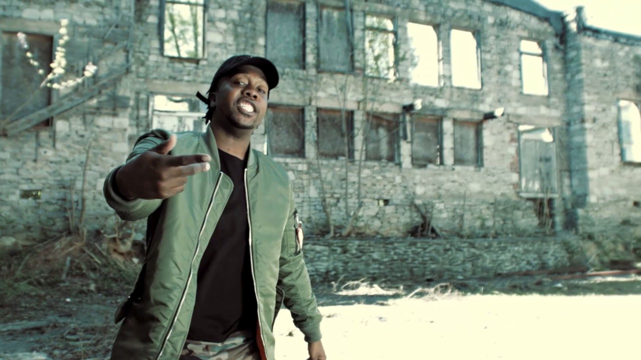 Chris Elijah- Neva Switchin' ft. Mouthpi3ce (Official Video)