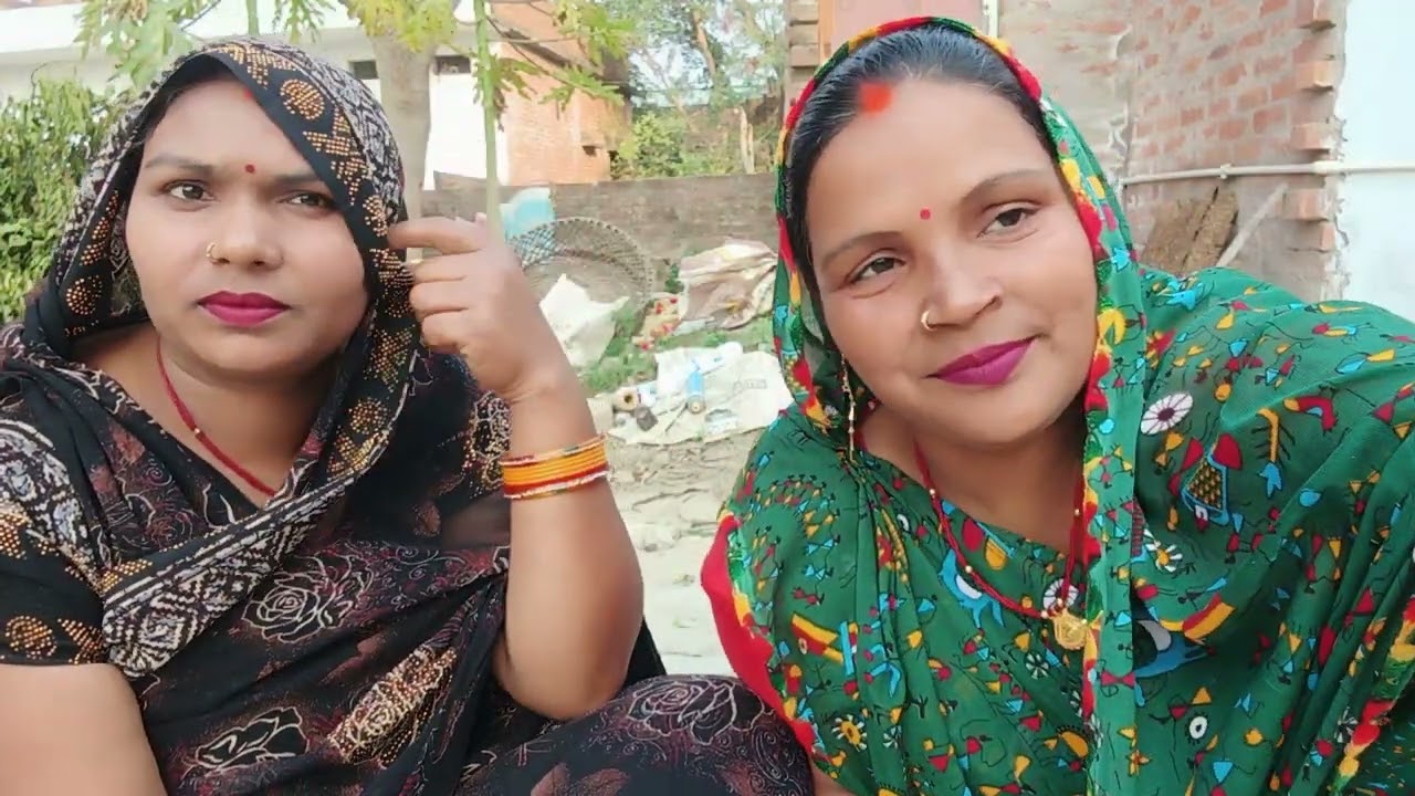 लालती और अनिल के ऊपर सोहर गीत है//लालती और रेनू के द्वारा गाया गया सोहर और उठान गीत है👍#new#song 😂👌