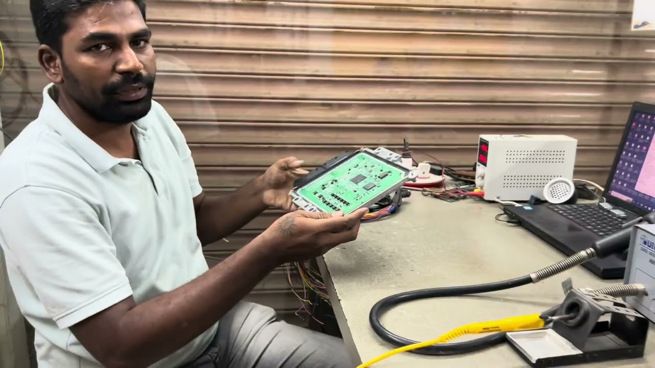 Pcmflash India big updates Mahindra Dcm7.1AP & Dcm2.7AP eeprom read&write. Suresh 8977158771