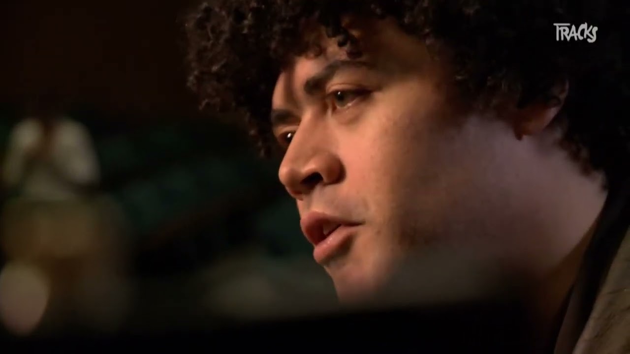 James Ferraro und Social Media | Arte TRACKS