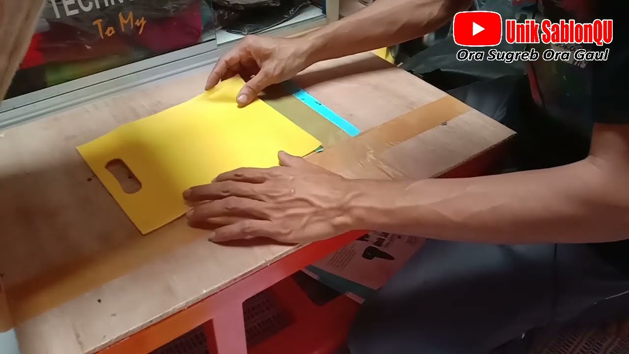 SABLON TAS BAHAN SPONDBOND DENGAN TINTA BASIS MINYAK (@uniksablonQu )