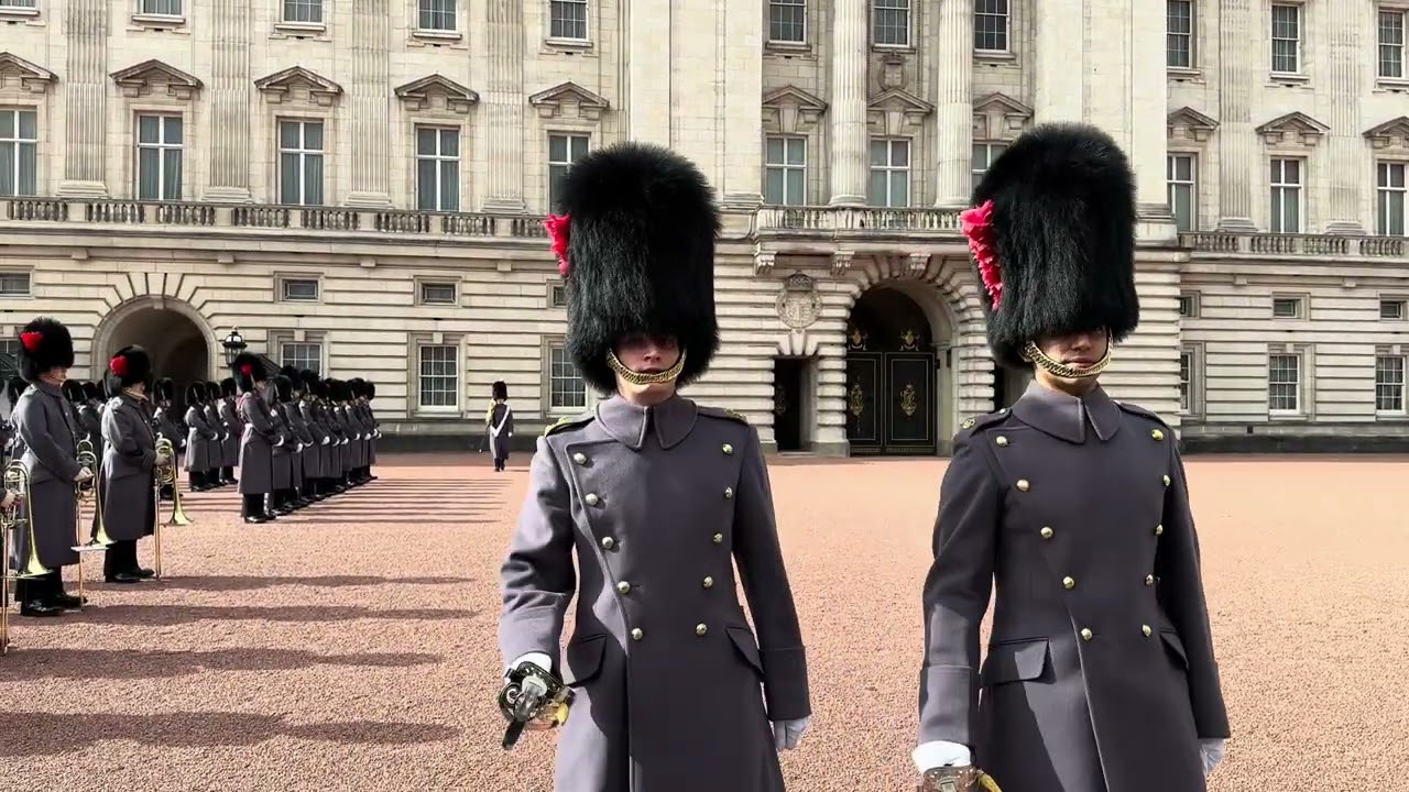 *NEW* Changing of The Guard 💂‍♀️ BUCKINGHAM PALACE - 13.03.2024 👑 🇬🇧