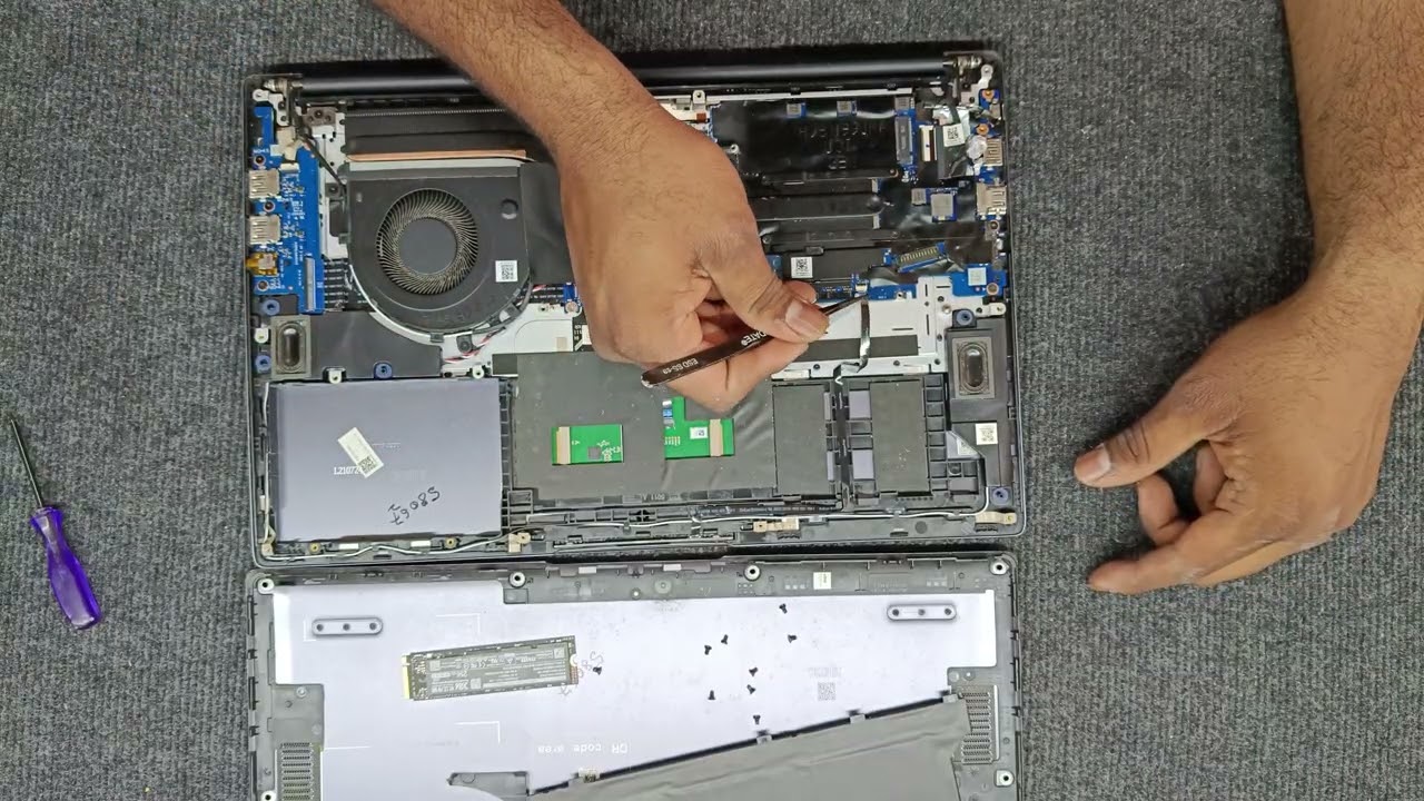 How to dissemble HUAWEI laptop @mahi_ultralegend #huawei #laptop 