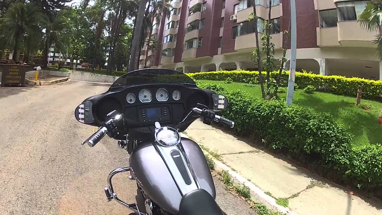 Minha avaliação após um ano com a Harley Street Glide 2014