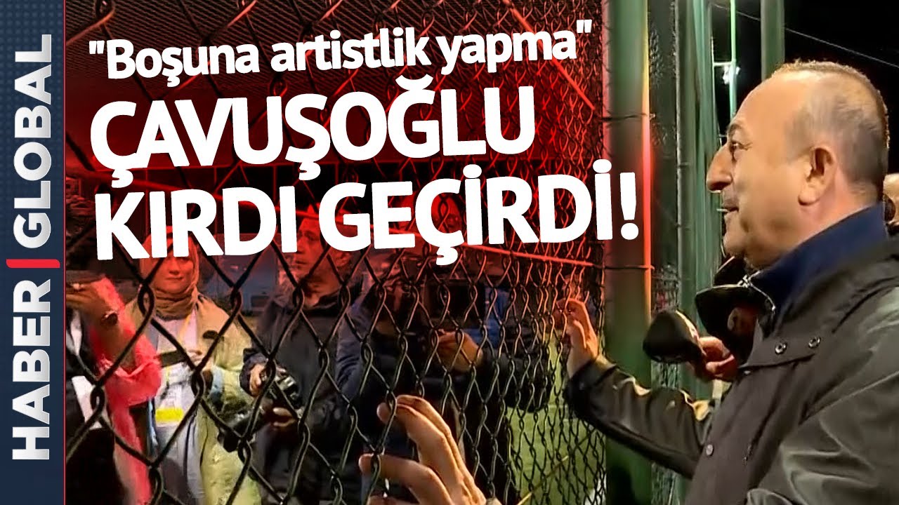 AK Partili Vekiller ve Bakanlar Halı Sahada Top Oynadı! Mevlüt Çavuşoğlu Bakın Neler Yaptı!