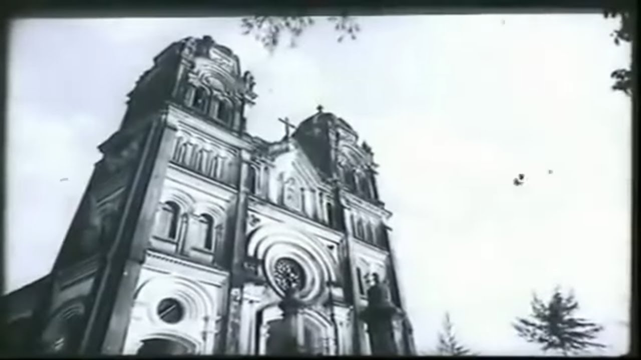 Góc quay ngắn Nhà thờ Thạch Bích 1962 rước Mình Máu Thánh Chúa