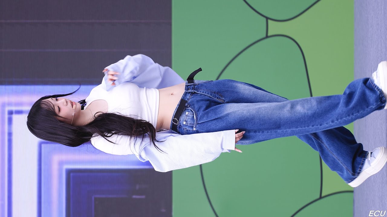 트리플에스 (tripleS) 김채원 (Chaewon) Non Scale [4K60P] 250419 하동 차문화대축전 직캠 by ECU