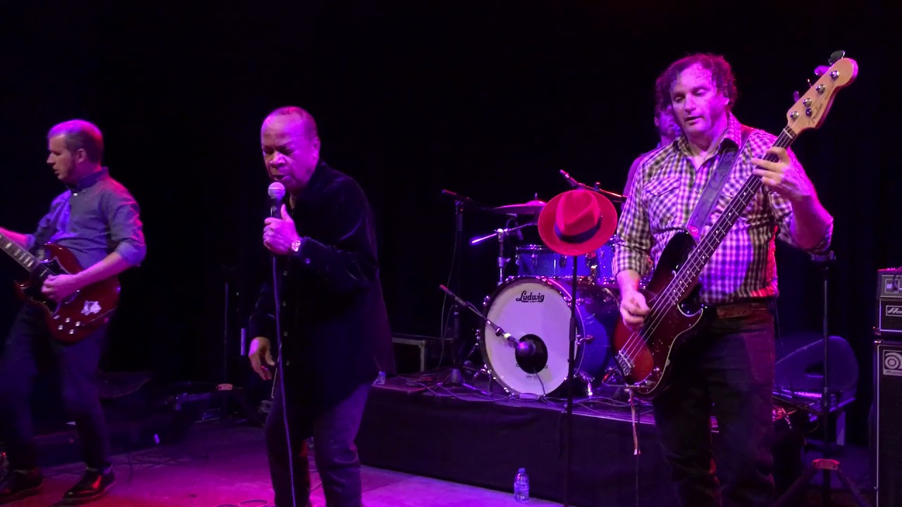 DERV GORDON & SO WHAT at Q-Factory // I Get So Excited