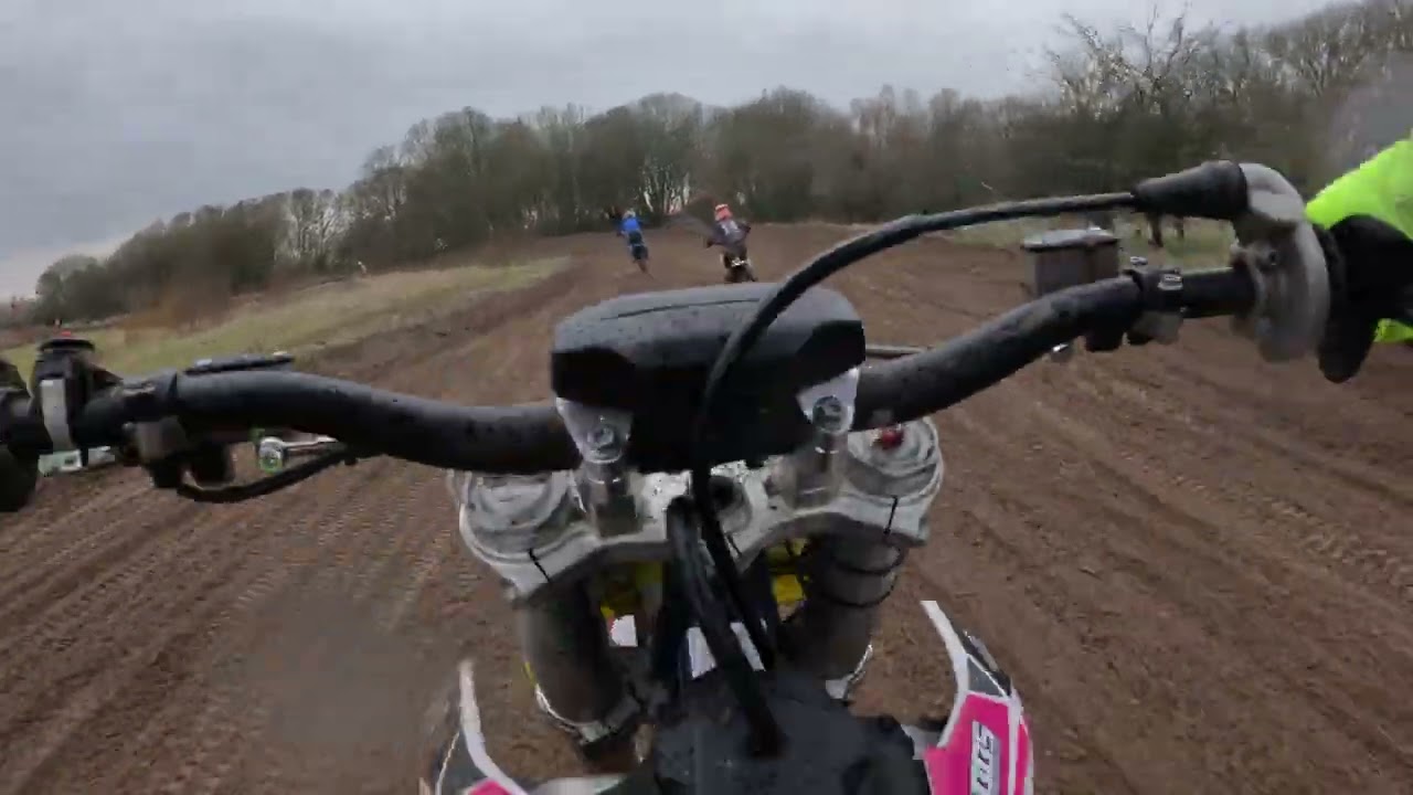 Lilly winter riding preston docks  #racing #dirtbikes #husquvarna #motocross #girl #offroad 