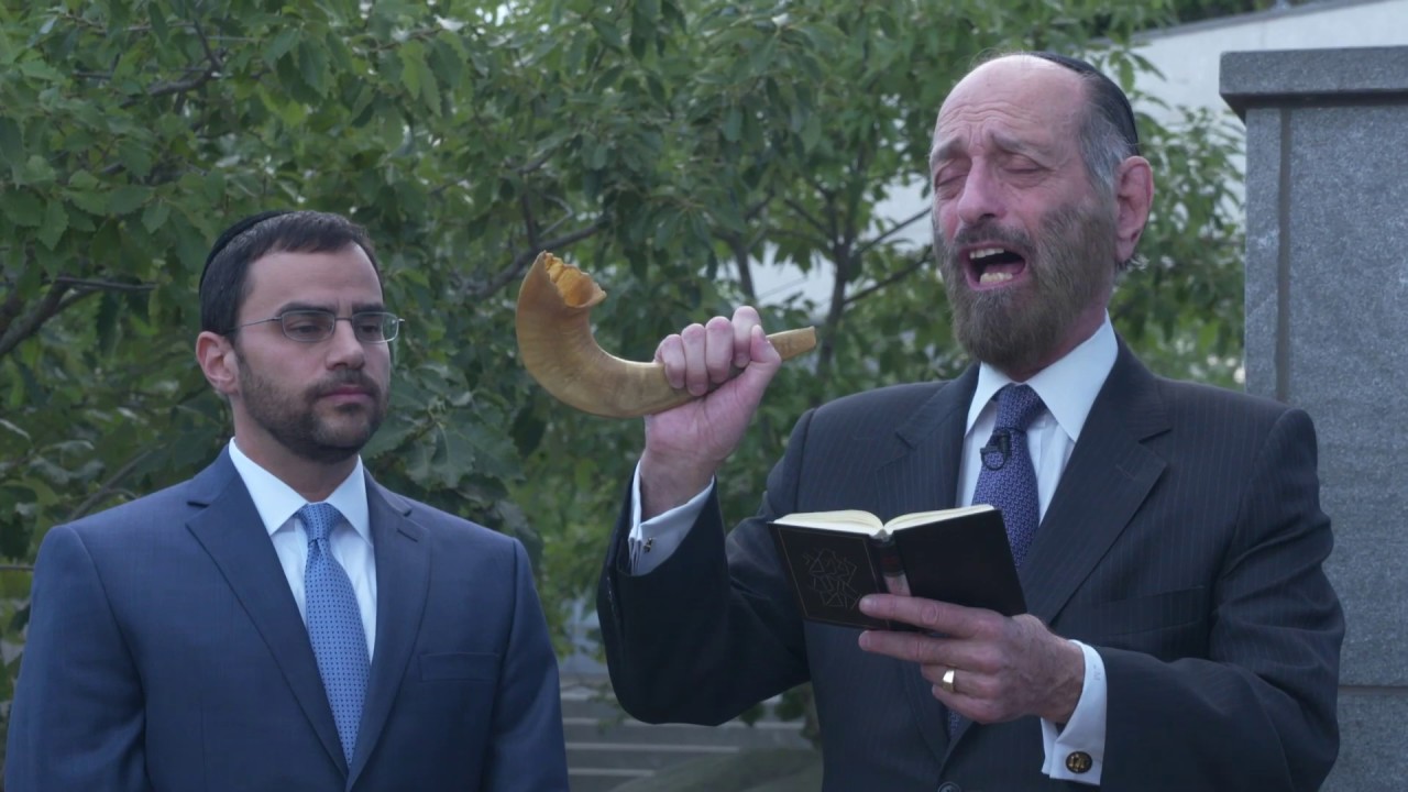 Cantor Malovany Recites 