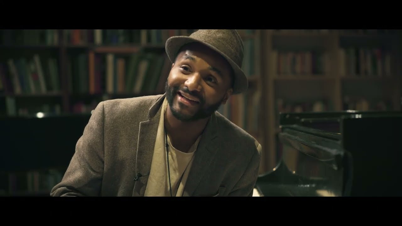 Sullivan Fortner - Solo Game (Behind the scenes)