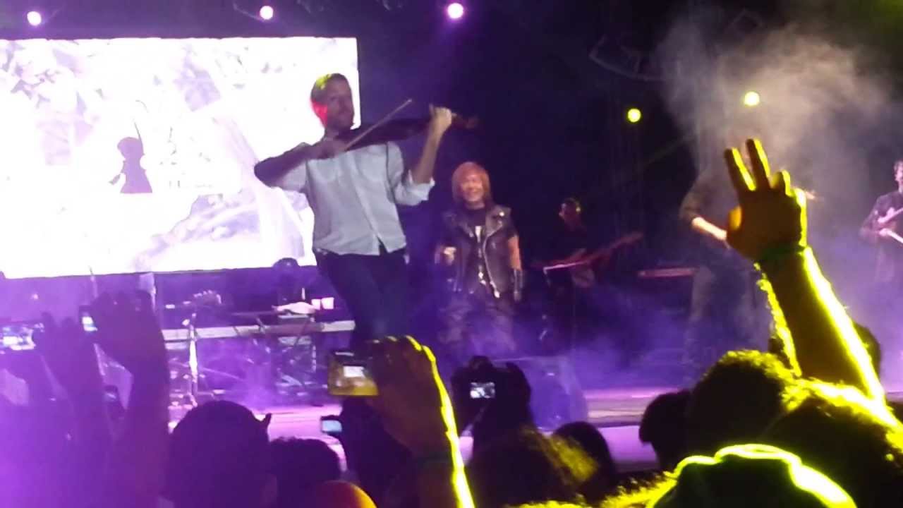 Akira Kushida Família Lima Abertura Jaspion - Kyoju Tokuso Jaspion Anime Friends 2013