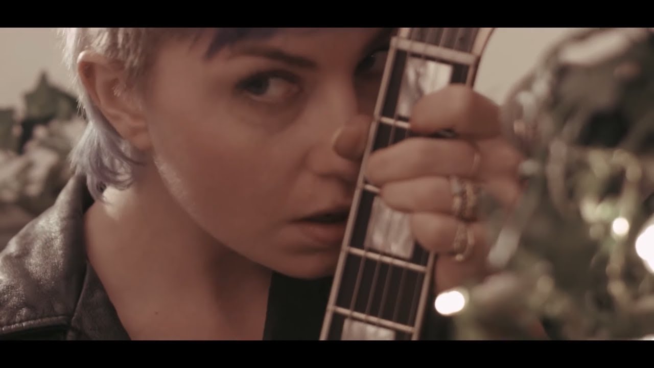 The Wild Things - Only Attraction (Official Music Video)