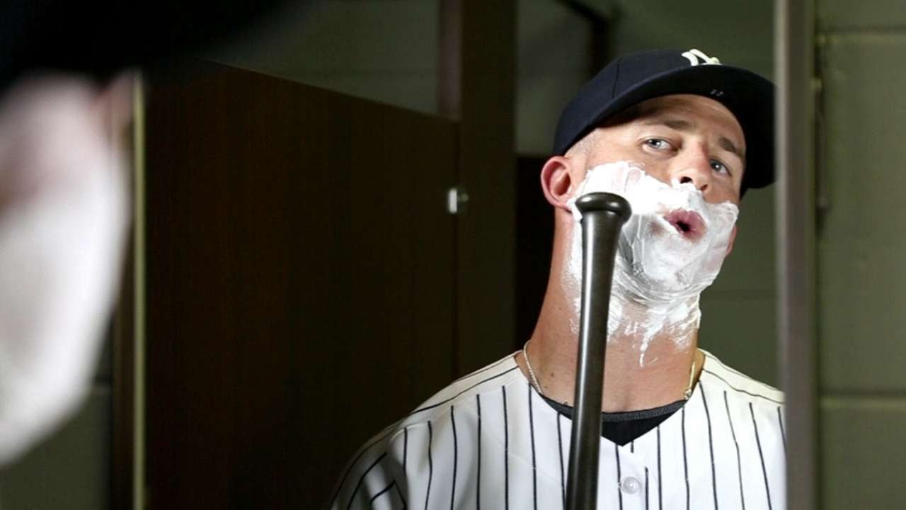 Outtakes from Brett Gardner's bat promo
