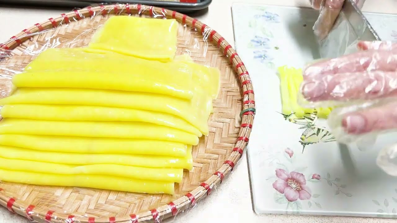 Cách Làm Sợi Mì Quảng, Phở Dẻo Dai Lâu Không Bở - Homemade Elastic Rice Noodles