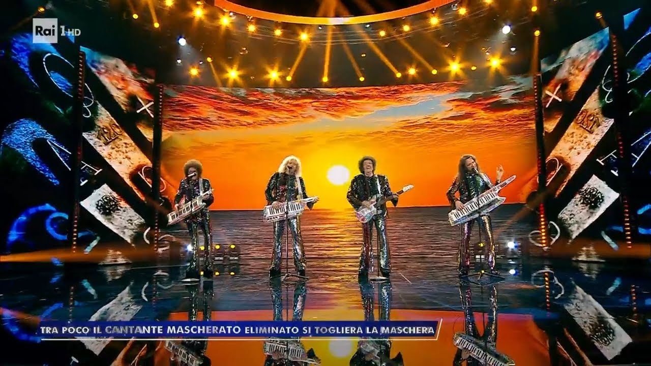 Il Cantante Mascherato - I Cugini di campagna cantano 