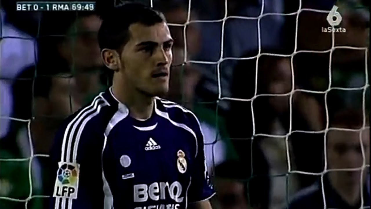 Iker Casillas Vs Real Betis (Away) 2006/07
