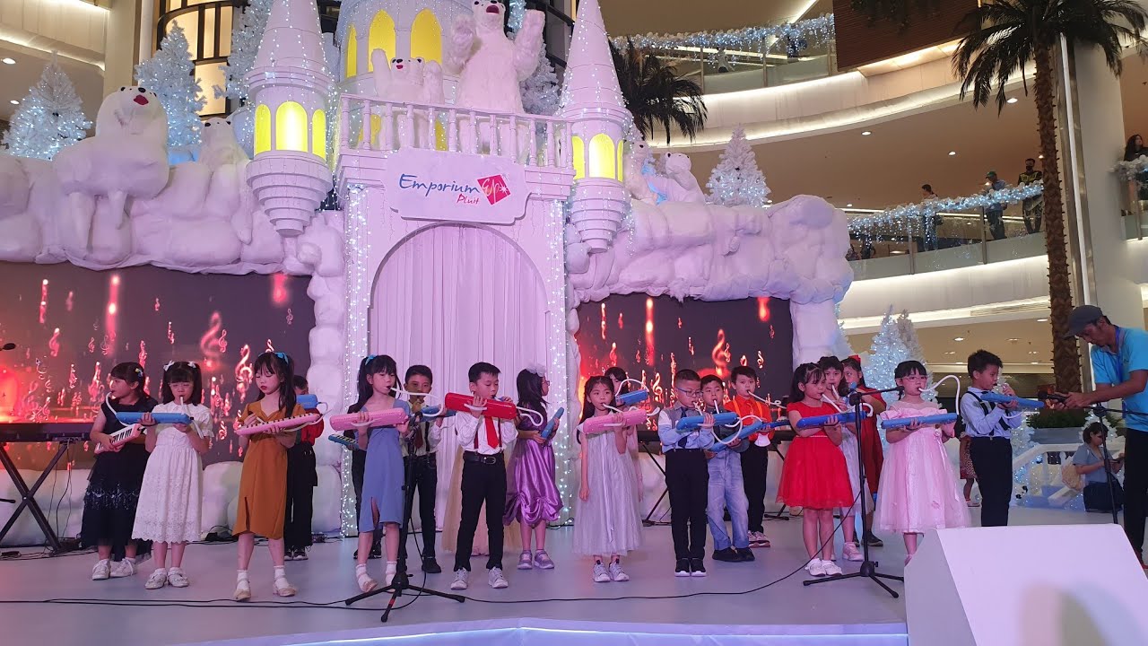 pentas seni mutiara bangsa 3 di emporium pluit