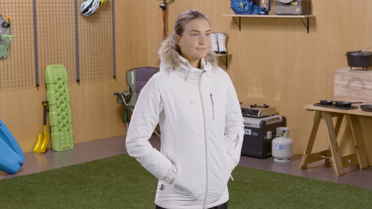 How To Choose: Waterproof & Rainwear Clothing - Stay Warm & Dry Outdoors