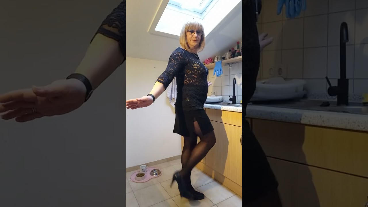 crossdresser laurence  youyou fait sch