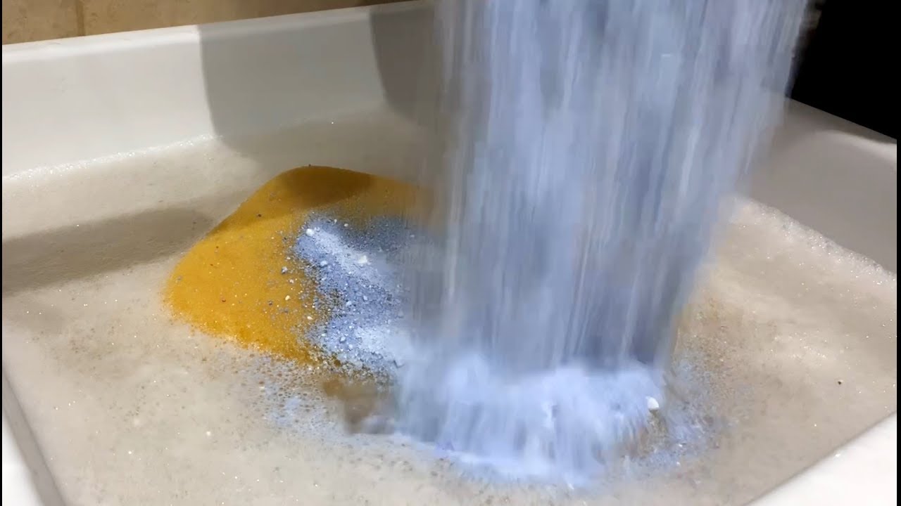 Somedays you REALLY need pine water + powder squeezes to feel alive - sponge ASMR