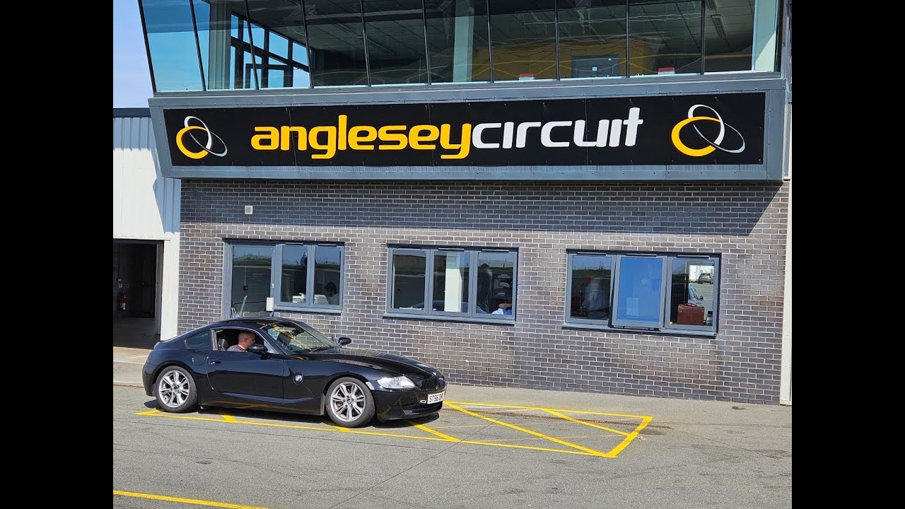 Anglesey Track Day Tuition - Trac Mon Instruction