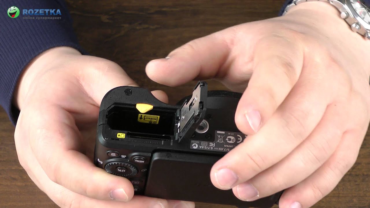 Распаковка Nikon Coolpix P7700