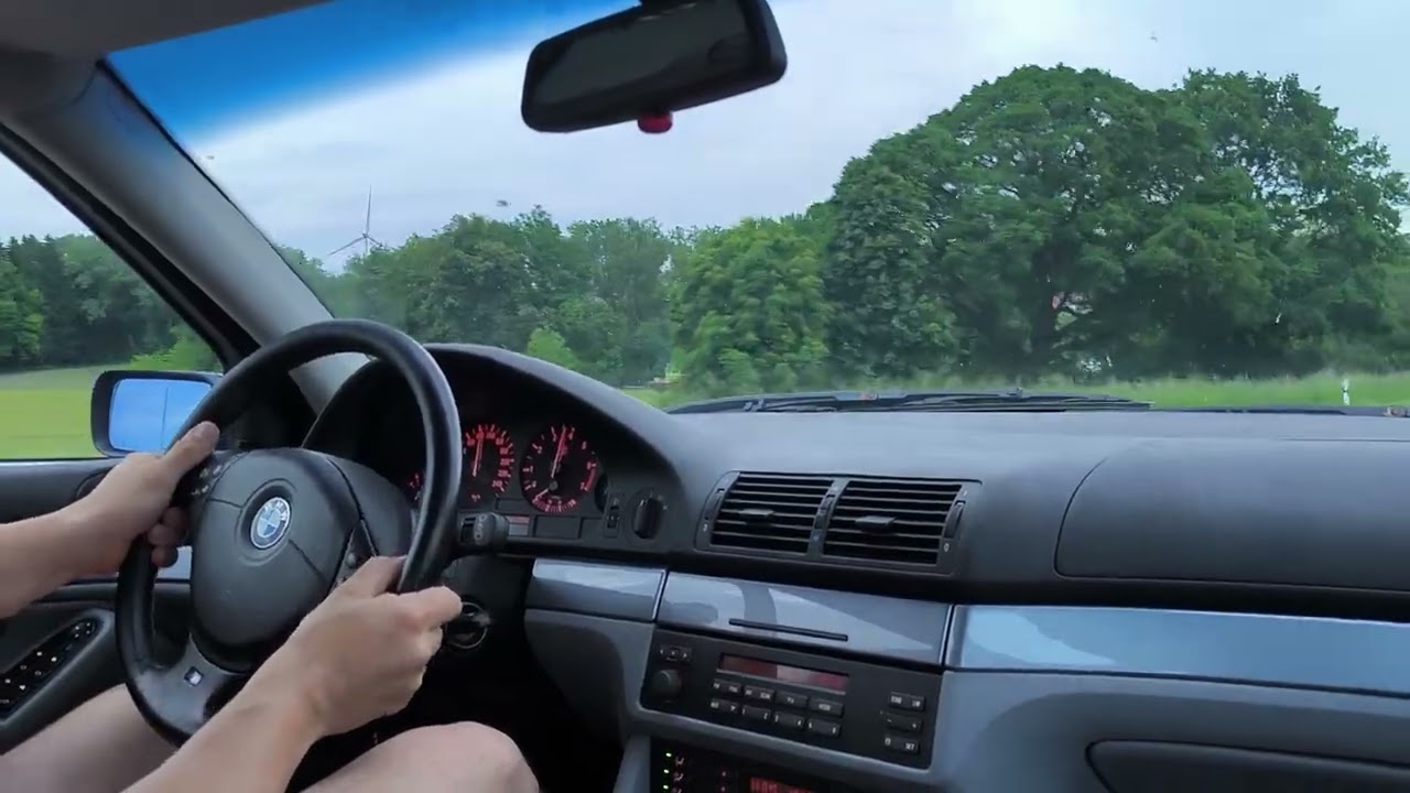 BMW E39 523i Testdrive onboard German Street 425.000km with the first engine. Uncut. 
