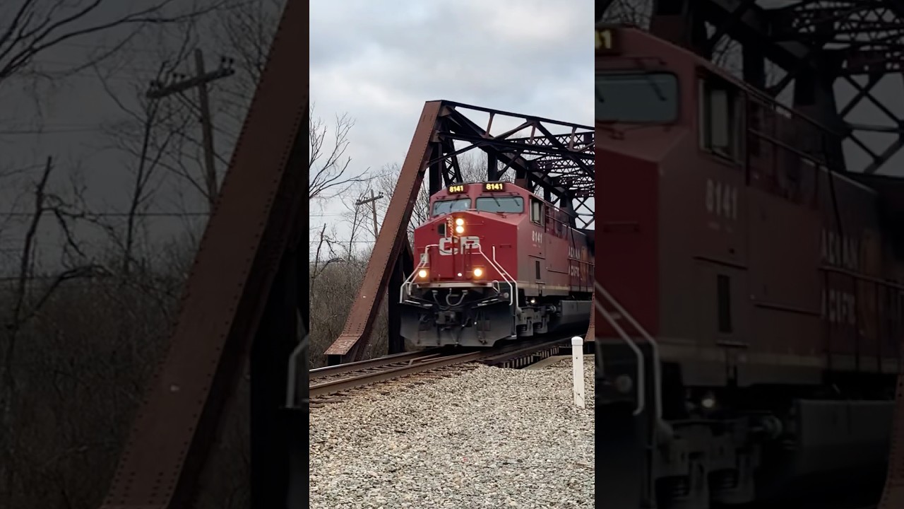 Canadian Pacific & Kansas City Southern Railway On Same Train!  What If They Merged?!  JawTooth